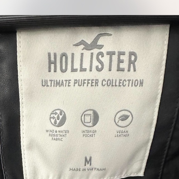 Hollister black faux leather puffer jacket Size M - Picture 2 of 6
